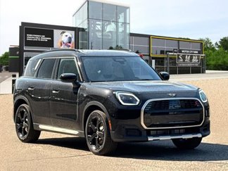 New 2025 MINI Cooper Countryman S w/ Comfort Package Max image 1