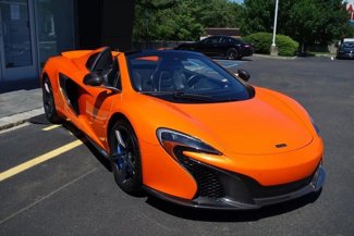Used 2016 McLaren 650S Spider image 1