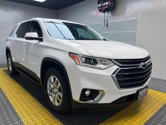 Used 2018 Chevrolet Traverse LT image 1