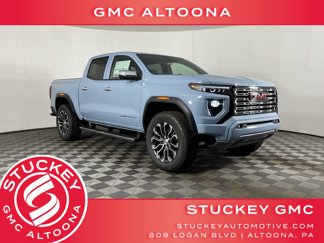 New 2025 GMC Canyon Denali image 1