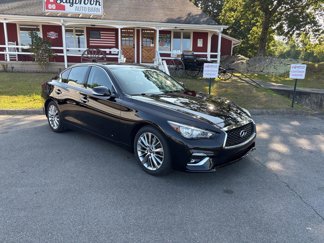 Used 2019 INFINITI Q50 Luxe image 1