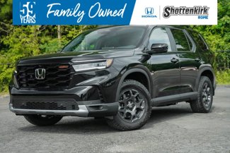 New 2025 Honda Pilot TrailSport image 1