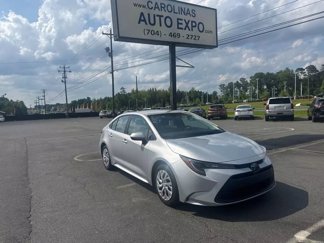 Used 2023 Toyota Corolla LE image 1