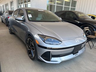 Used 2023 Hyundai Ioniq 6 SEL image 1
