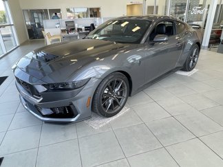 Used 2025 Ford Mustang Dark Horse image 1