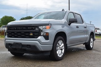 Used 2024 Chevrolet Silverado 1500 Custom image 1