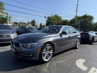 Used 2018 BMW 330i xDrive Sedan w/ Convenience Package image 1