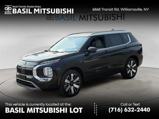 New 2025 Mitsubishi Outlander SEL image 1