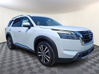 New 2025 Nissan Pathfinder Platinum image 1