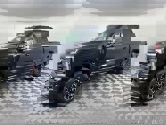 New 2025 Ford F350 4x4 Crew Cab Super Duty image 1