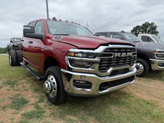 New 2025 RAM 3500 Tradesman w/ Chrome Appearance Group image 1