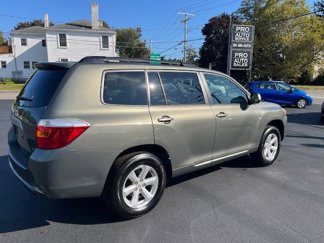 Used 2010 Toyota Highlander 4WD image 1