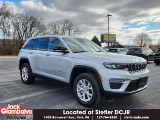 Used 2022 Jeep Grand Cherokee Limited image 1