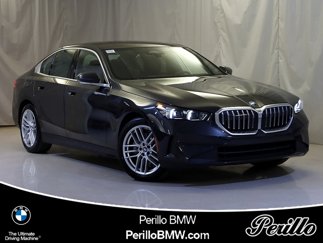 Certified 2025 BMW 540i xDrive image 1