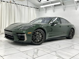 Used 2025 Porsche Panamera Turbo image 1