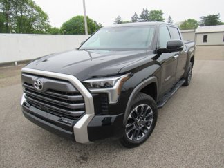 Used 2023 Toyota Tundra Limited image 1