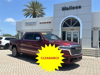Used 2025 RAM 1500 Limited w/ Bed Utility Group image 1