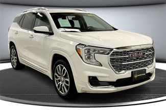 Used 2023 GMC Terrain Denali image 1