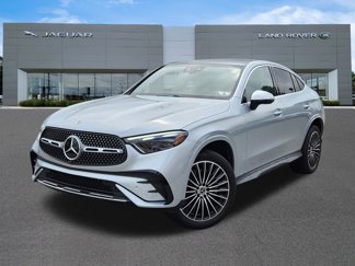 Used 2025 Mercedes-Benz GLC 300 4MATIC image 1