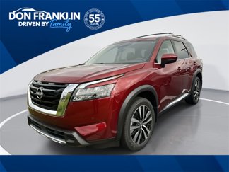 New 2025 Nissan Pathfinder Platinum image 1