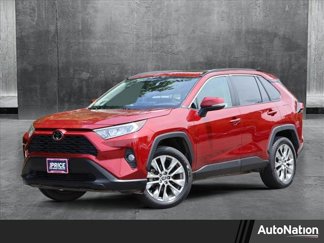 Used 2021 Toyota RAV4 XLE Premium image 1