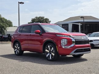 New 2025 Mitsubishi Outlander SEL image 1