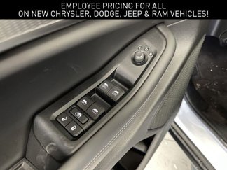 New 2025 Jeep Grand Cherokee Laredo X w/ Luxury Tech Group I image 1