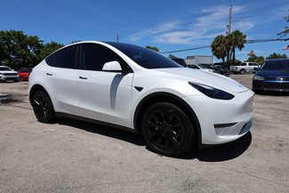 Used 2024 Tesla Model Y Long Range image 1