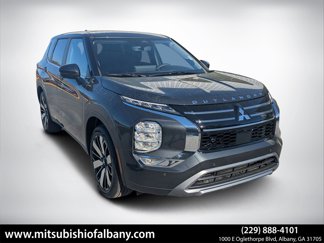 New 2025 Mitsubishi Outlander SE image 1