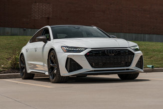New 2025 Audi RS 7 Performance image 1