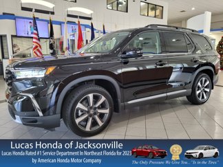 New 2025 Honda Pilot Touring image 1