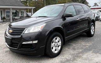 Used 2016 Chevrolet Traverse LS image 1