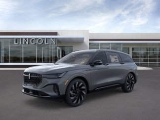 New 2025 Lincoln Nautilus Reserve image 1