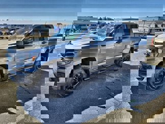 Used 2021 Chevrolet Colorado W/T image 1