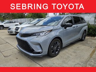 Certified 2025 Toyota Sienna XSE image 1