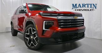 New 2026 Chevrolet Traverse High Country image 1