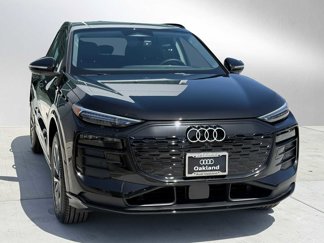 New 2025 Audi Q6 e-tron Prestige image 1