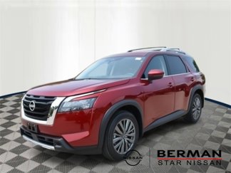 New 2025 Nissan Pathfinder SL image 1