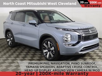 New 2025 Mitsubishi Outlander SEL image 1