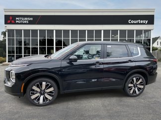 New 2025 Mitsubishi Outlander SE video 2