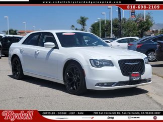 Certified 2019 Chrysler 300 S image 1