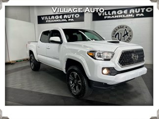 Used 2019 Toyota Tacoma TRD Sport image 1