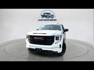 Used 2022 GMC Sierra 1500 Elevation image 1