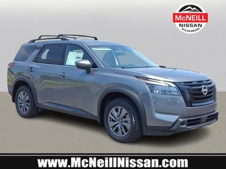 New 2025 Nissan Pathfinder SV image 1