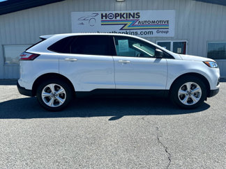 Used 2021 Ford Edge SE image 1