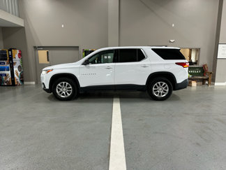 Used 2021 Chevrolet Traverse LS w/ LPO, Cargo Package image 1
