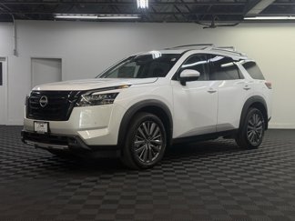 New 2025 Nissan Pathfinder SL w/ SL Premium Package image 1