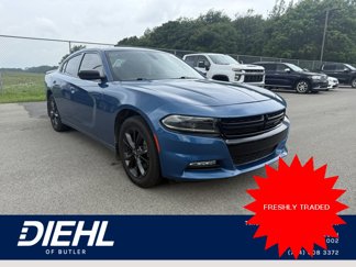 Used 2022 Dodge Charger SXT w/ Blacktop Package image 1