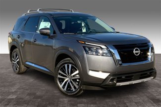 New 2025 Nissan Pathfinder Platinum image 1