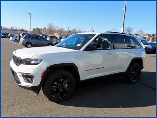 New 2025 Jeep Grand Cherokee Limited w/ Black Appearance Package image 1